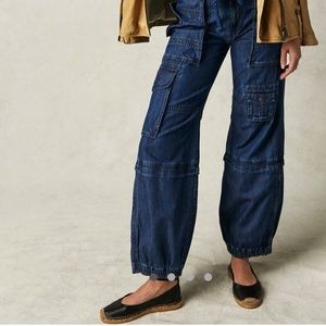 Free People We  the Free South Bay Utility Cargo Jeans XS NWT